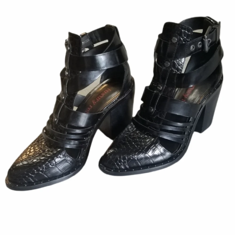 LUXURY Rebel Shoes, Color Black, Size 36